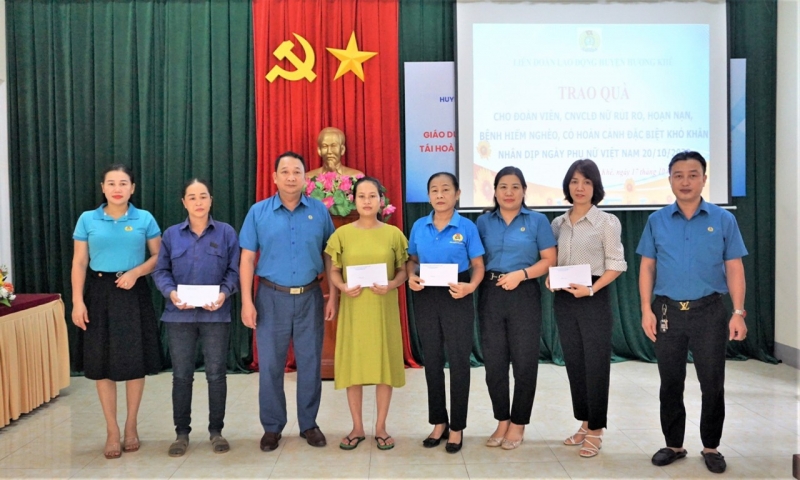 Hương Khê: Các cấp công đoàn sôi nổi các hoạt động chào mừng kỷ niệm 13 năm Ngày Phụ nữ Việt Nam (20/10/2010 - 2023)